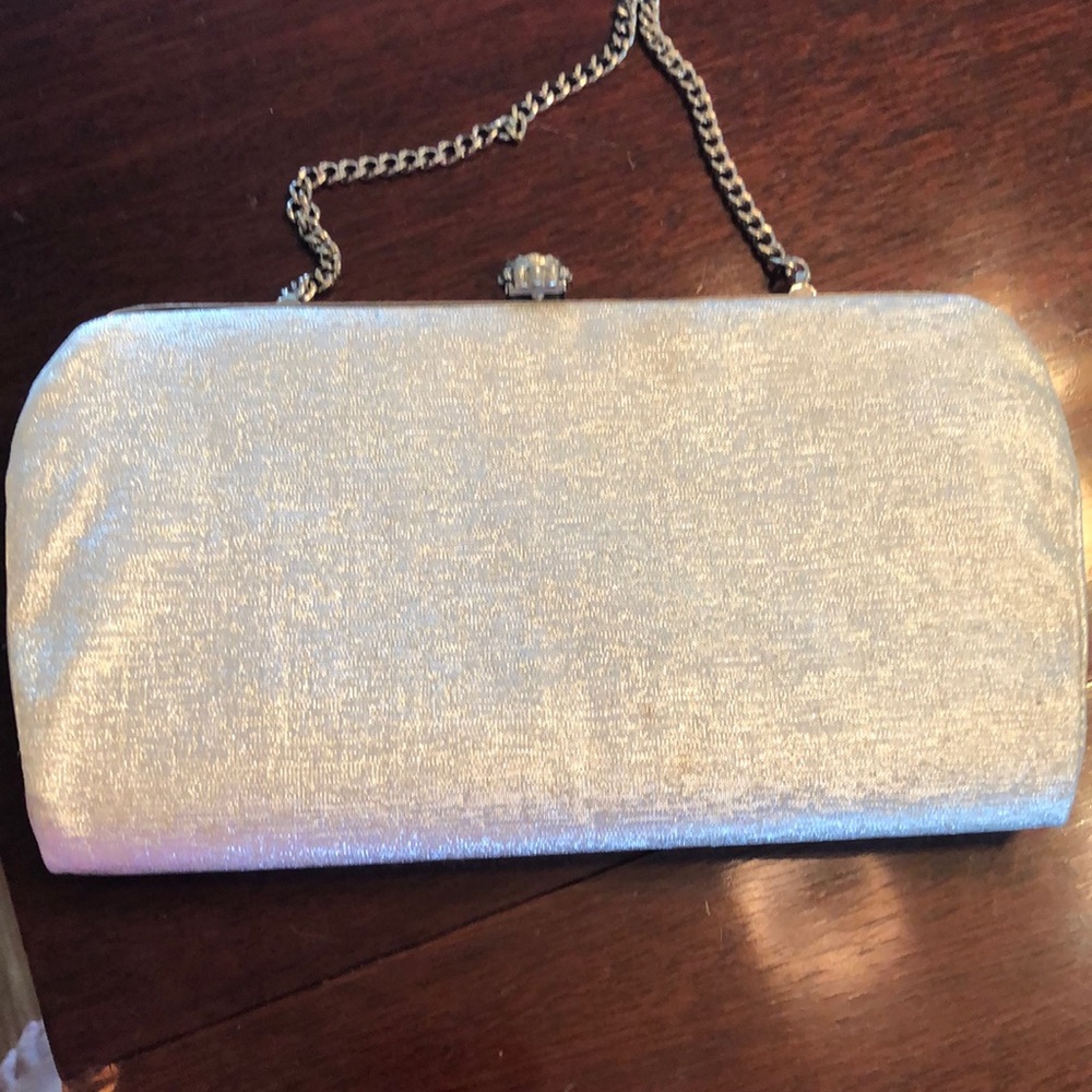 Silver dressy clutch